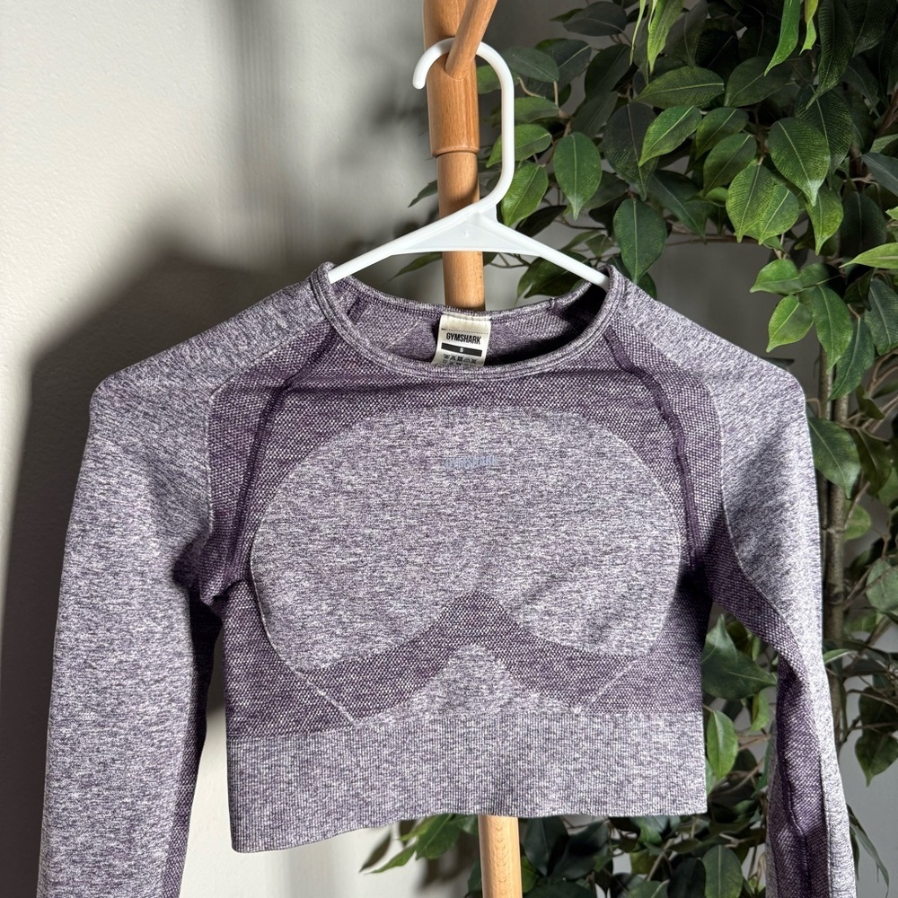 Gymshark Purple Flex Sports Long Sleeve Crop Top Women’s Size Small